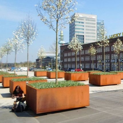 Tall Vertical Planter Box